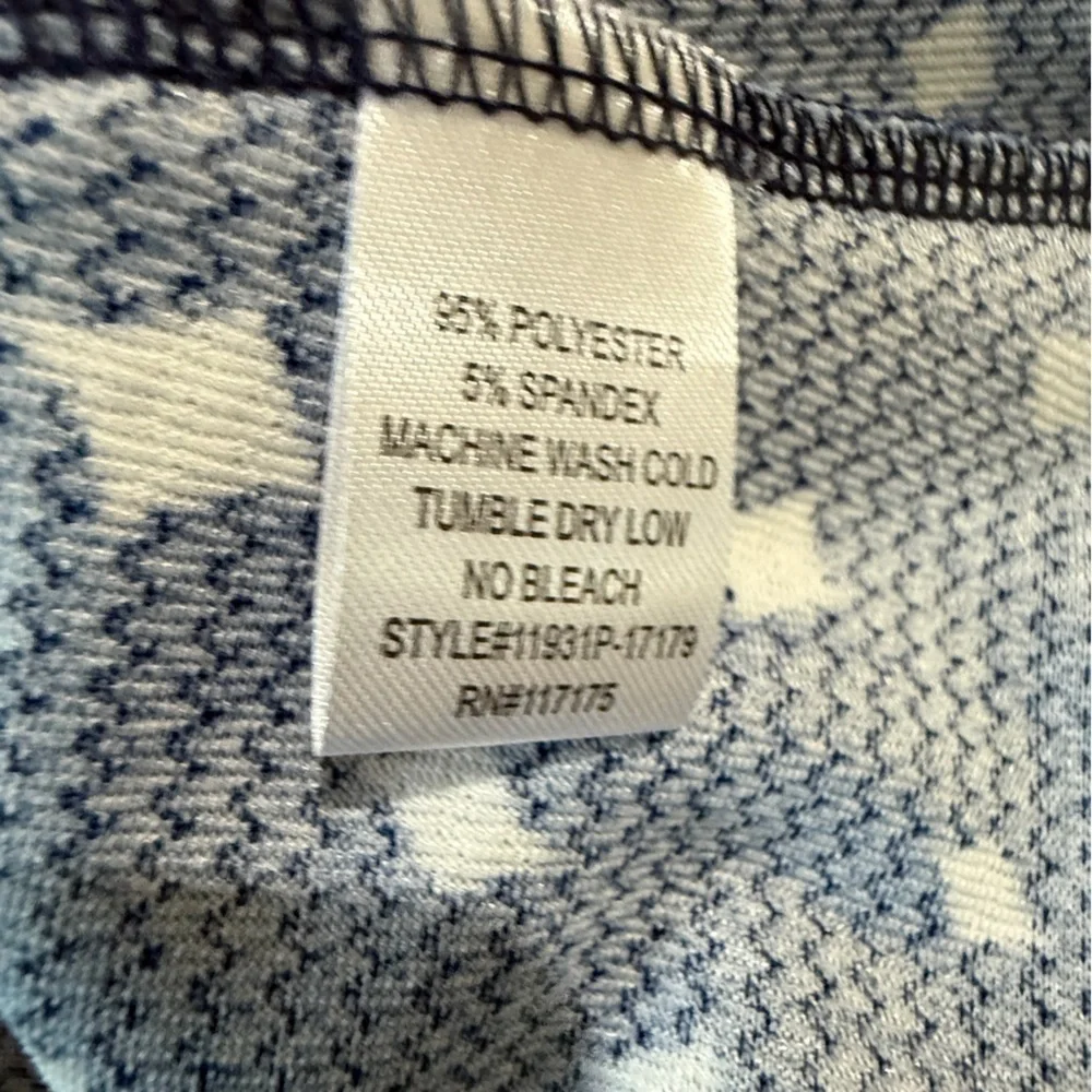 New Directions Black & White Houndstooth Sleeveless Dress, belted waist. Sz M. - Picture 8 of 8